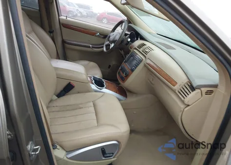 2009 Mercedes-Benz R 350 4Matic z USA, uszkodzony, nr VIN 4JGCB65E29A092505